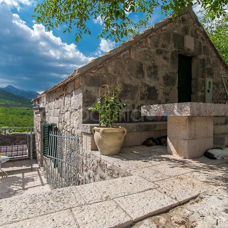 Donje Rascane Holiday Home Godinj מראה חיצוני תמונה