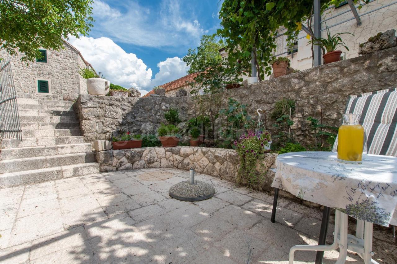 Donje Rascane Holiday Home Godinj מראה חיצוני תמונה