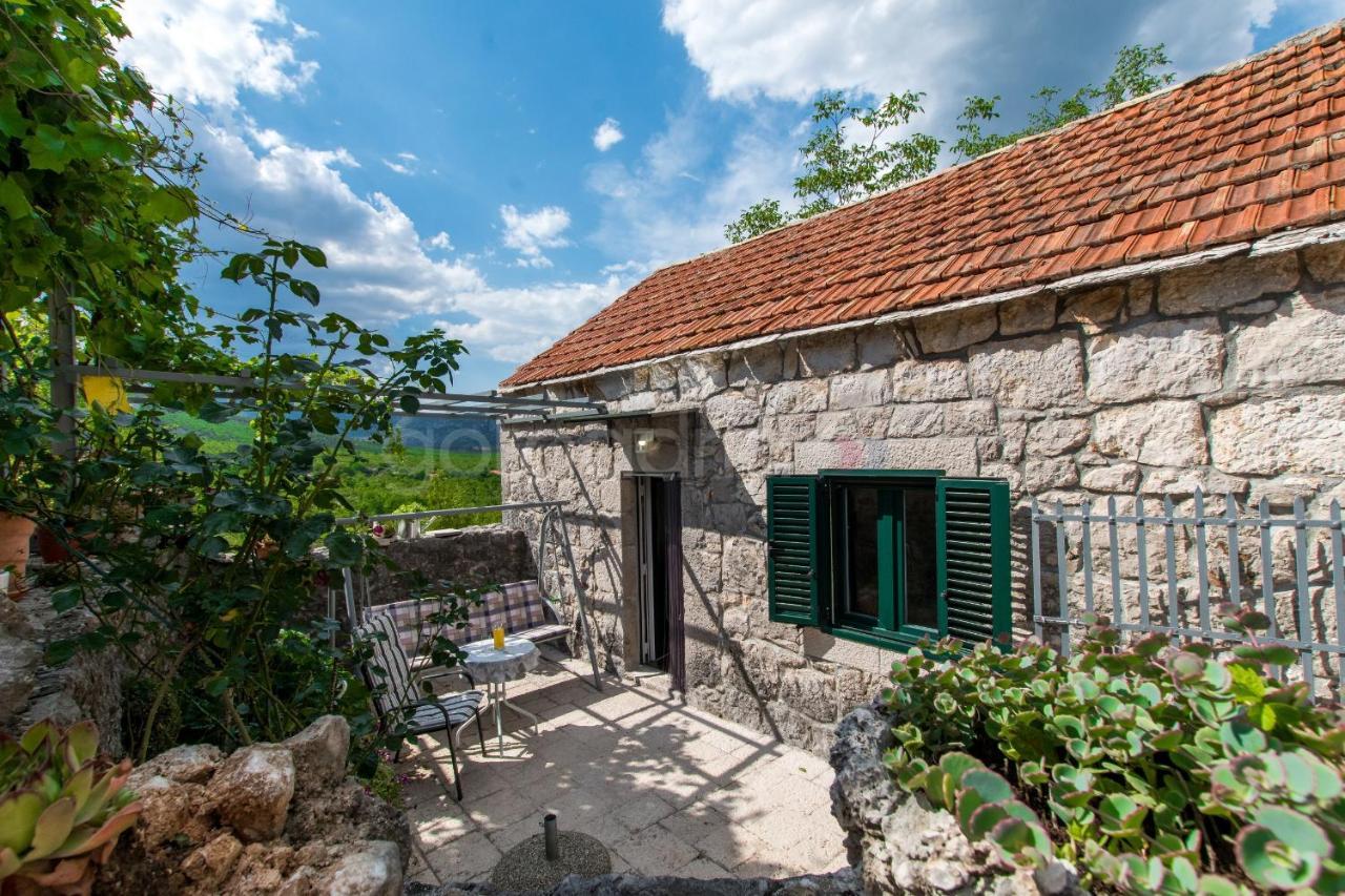 Donje Rascane Holiday Home Godinj מראה חיצוני תמונה