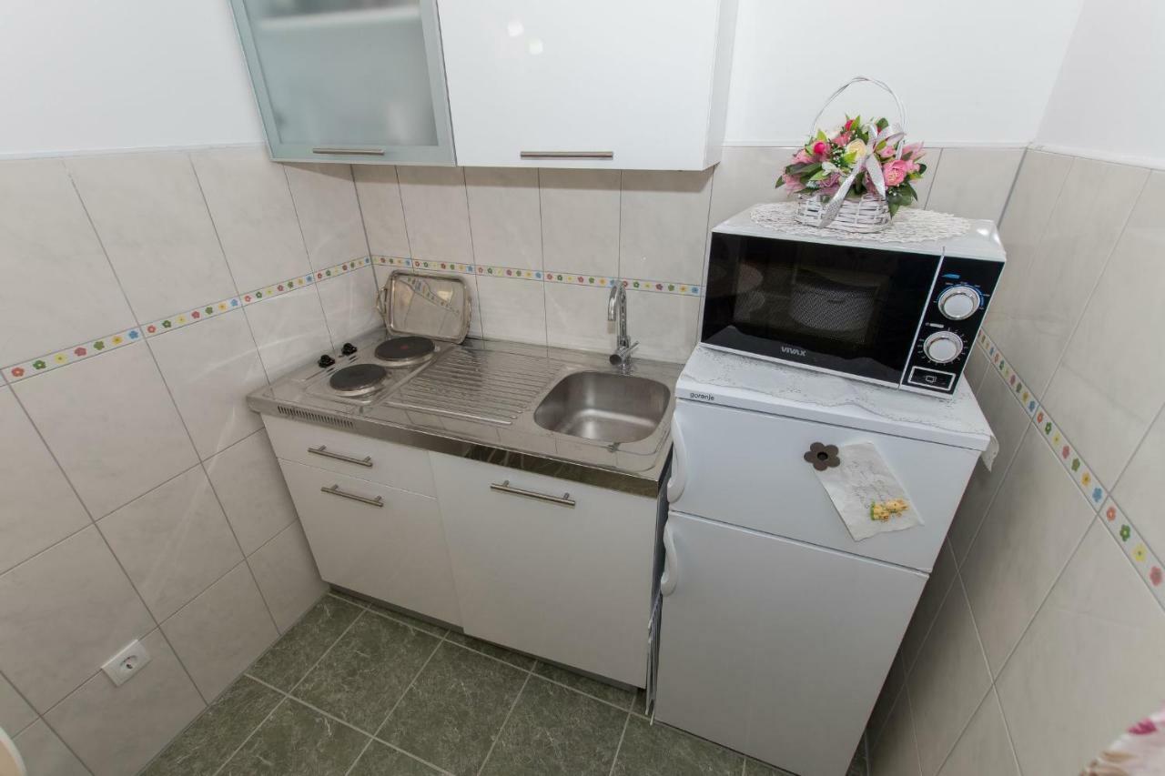 Donje Rascane Holiday Home Godinj מראה חיצוני תמונה
